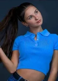 ����� ����