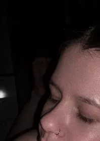 �����