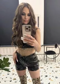 �����