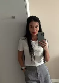 ����������