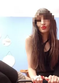 �����