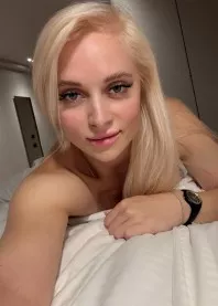 �����