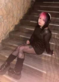 �����