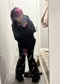 �����