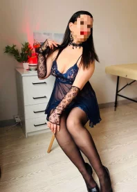 �����