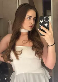 �����