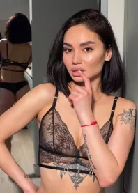 �����
