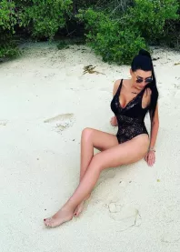 �����