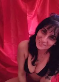 �����