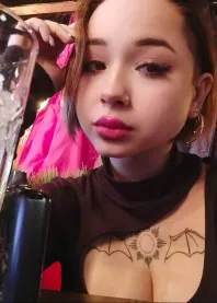 ✅�����✅