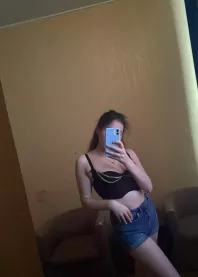 �����