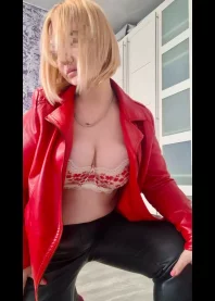 �����