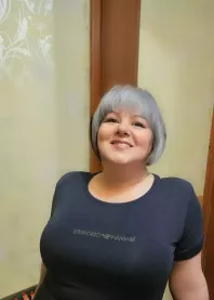 �����