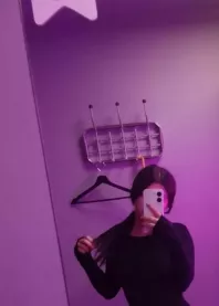 �����