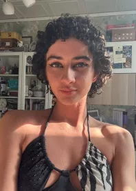 ��������
