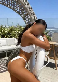 �����
