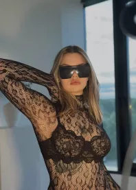 ���� 