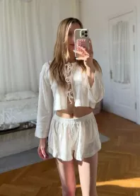 ���� 