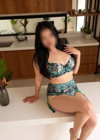�����