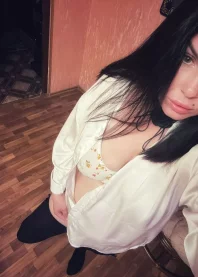 �����