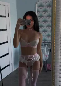 �����