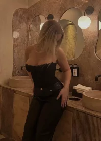 �����
