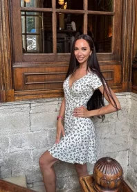 �����