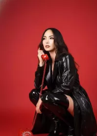 �������