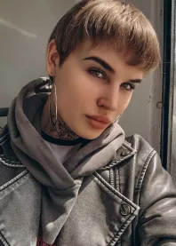 �������