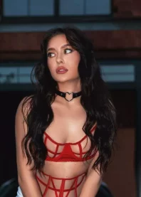 �����