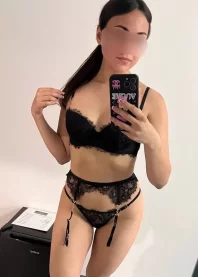 �����