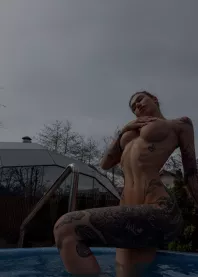 ��� 