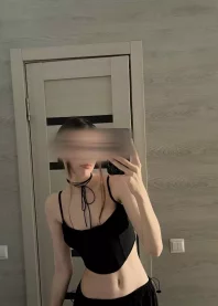 �����