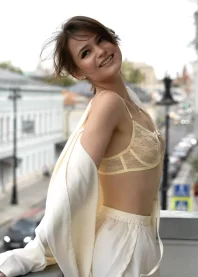 ����