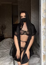 �����