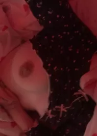 �����
