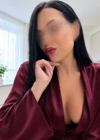 �����