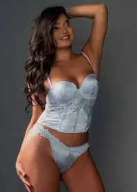 �����