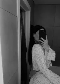 �����