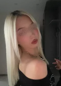 �����