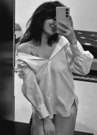 �����