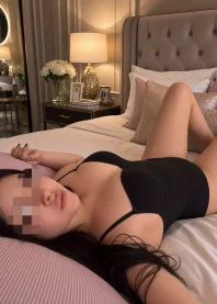 �����